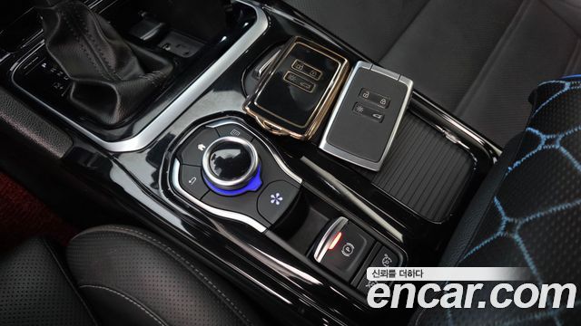 Renault Korea SM6 2019 — photo 17