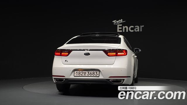 Kia K7 2018 — photo 4
