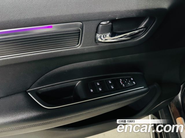 Renault Korea QM6 2021 — photo 11