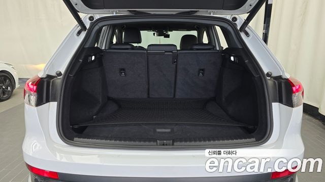 Audi Q4 e-tron 2022 — photo 20