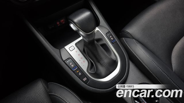 Kia K3 2020 — photo 12