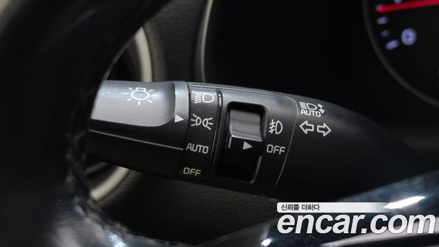 Kia K3 2020 — photo 28