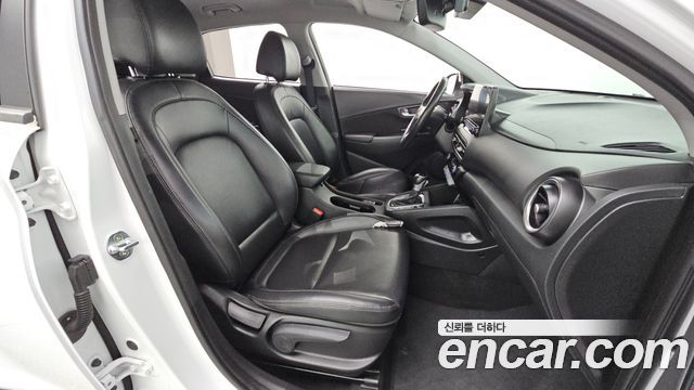 Hyundai Kona 2023 — photo 16