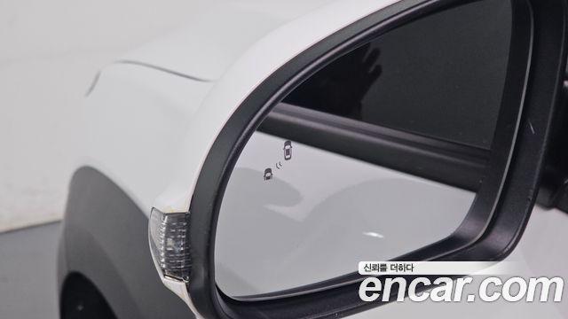Hyundai Kona 2023 — photo 33