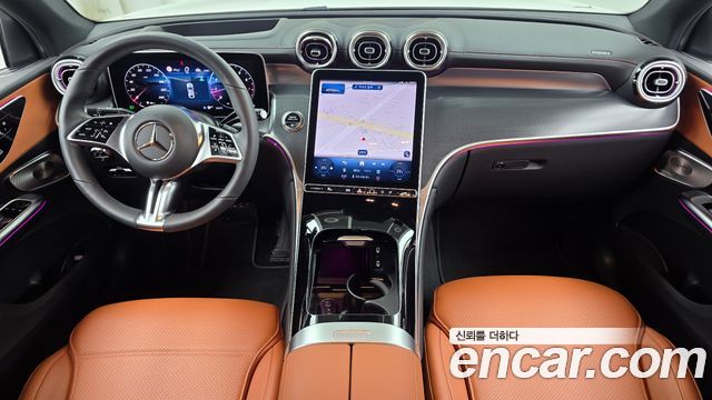Mercedes-Benz GLC-Class 2026 — photo 10