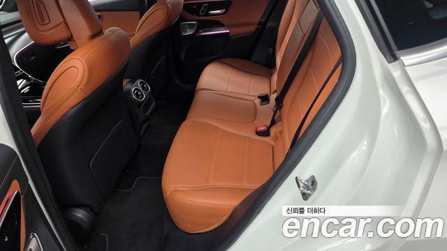 Mercedes-Benz GLC-Class 2026 — photo 16