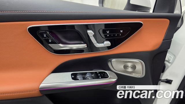 Mercedes-Benz GLC-Class 2026 — photo 28