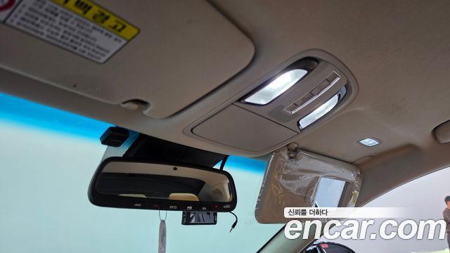 Kia K7 2020 — photo 22
