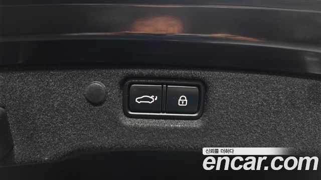 Kia K7 2020 — photo 24
