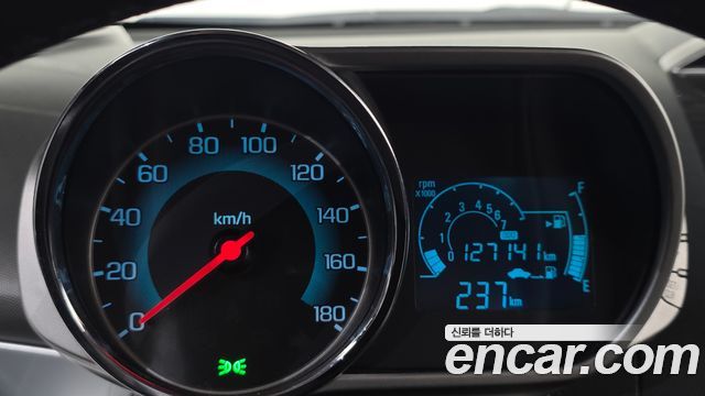 Chevrolet Korea Spark 2014 — photo 8