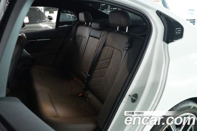 BMW 5-Series 2024 — photo 7