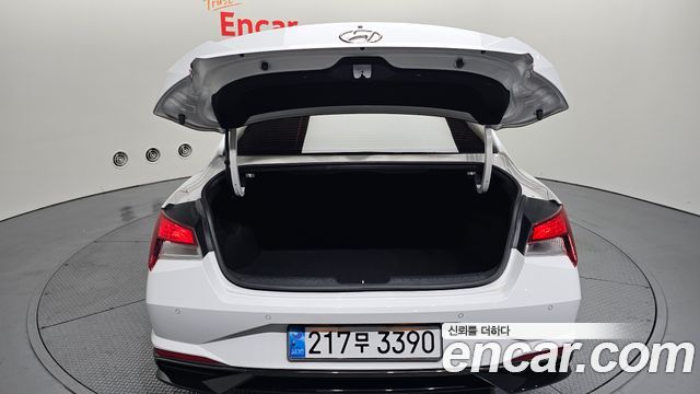 Hyundai AVANTE 2023 — photo 26