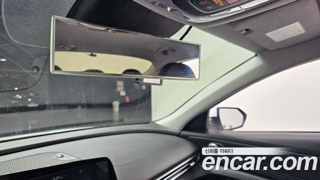 Hyundai AVANTE 2023 — photo 31