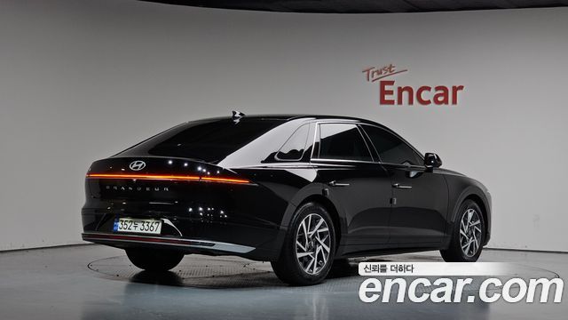 Hyundai Grandeur 2023 — photo 2