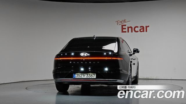 Hyundai Grandeur 2023 — photo 4