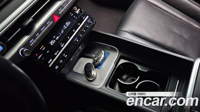Hyundai Grandeur 2023 — photo 22