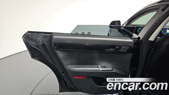 Hyundai Grandeur 2023 — photo 15