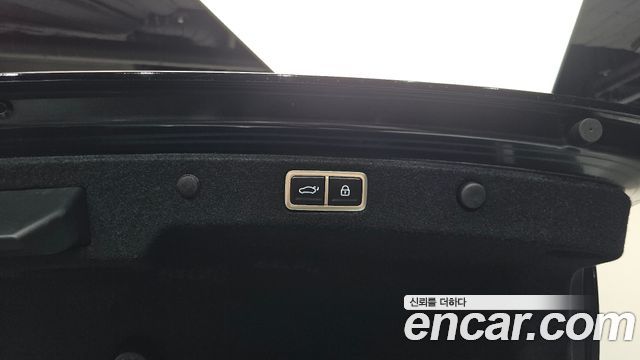 Hyundai Grandeur 2023 — photo 27