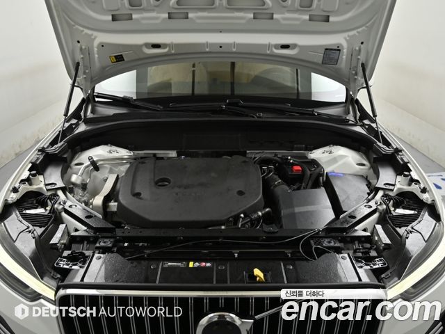 Volvo XC60 2025 — photo 6