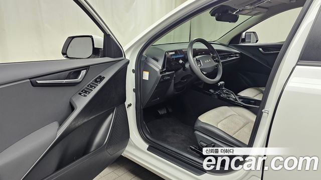 Kia Niro 2022 — photo 13