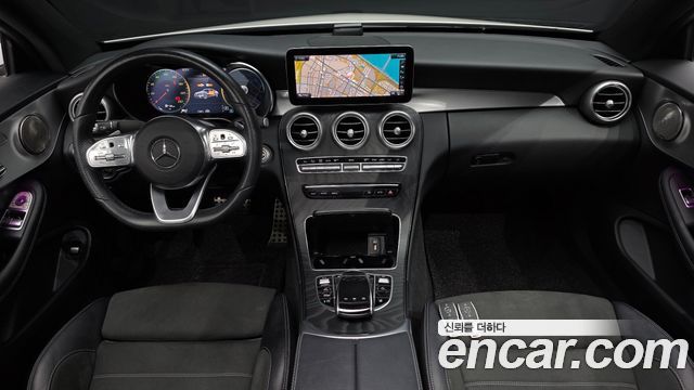 Mercedes-Benz C-Class 2021 — photo 10