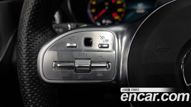Mercedes-Benz C-Class 2021 — photo 31