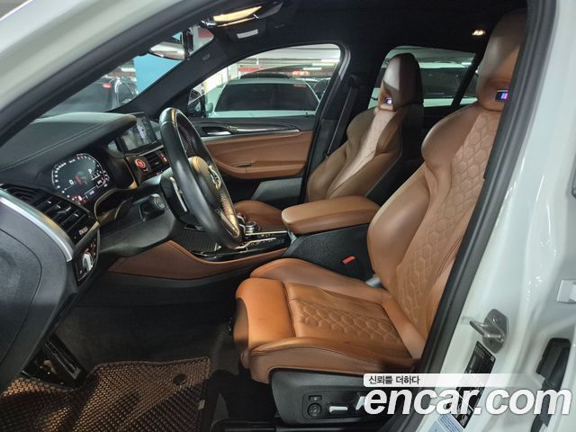 BMW X4M 2021 — photo 9