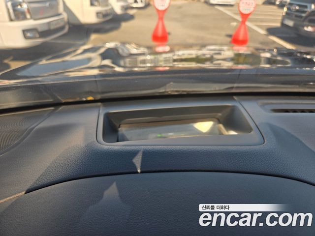 Genesis G80 2018 — photo 11
