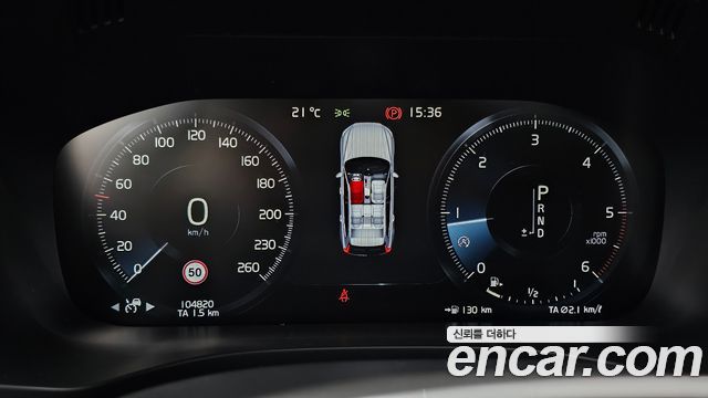 Volvo XC60 2019 — photo 8