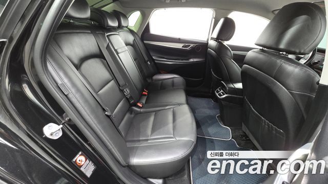 Hyundai Grandeur 2023 — photo 18