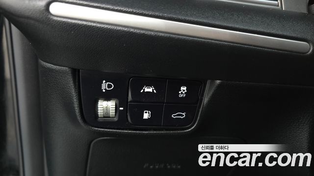 Hyundai Grandeur 2023 — photo 25