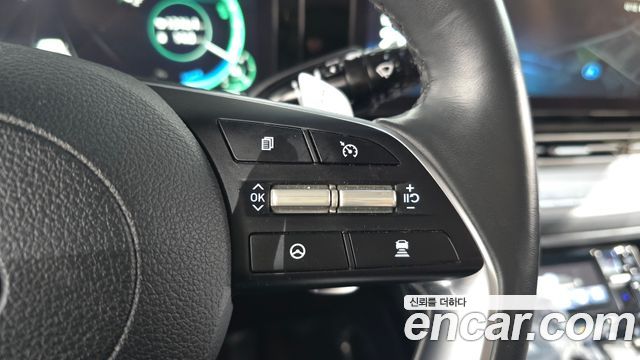 Hyundai Grandeur 2023 — photo 26