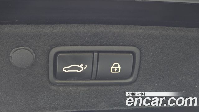 Hyundai Grandeur 2023 — photo 32