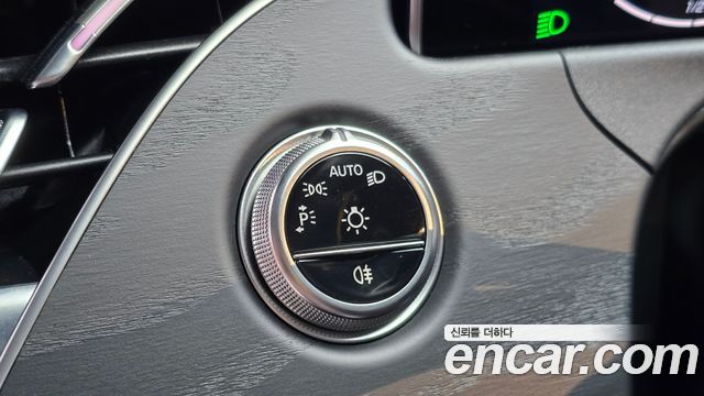 Mercedes-Benz E-Class 2026 — photo 19