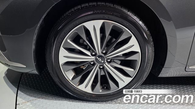 Kia K8 2022 — photo 5