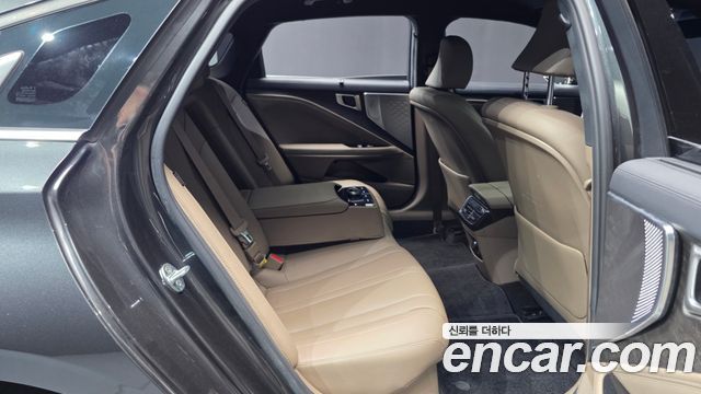 Kia K8 2022 — photo 18