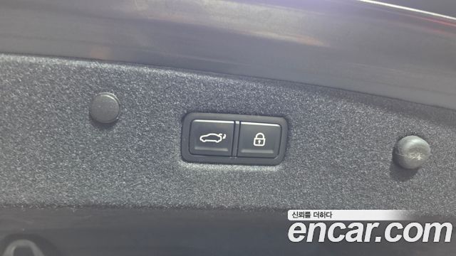 Kia K8 2022 — photo 32
