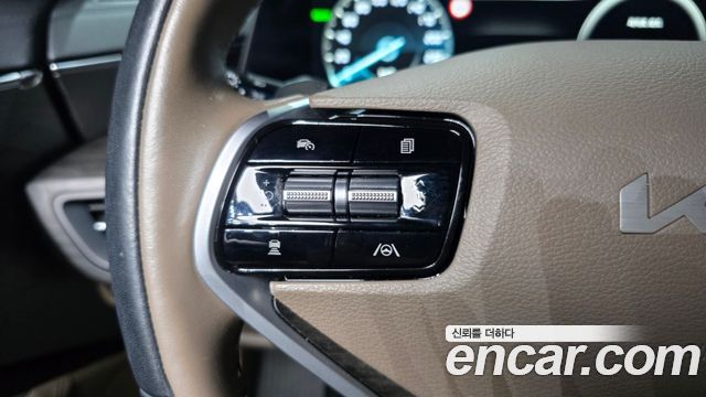 Kia K8 2022 — photo 33