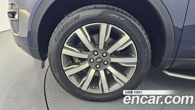 Land Rover Discovery Sport 2019 — photo 5