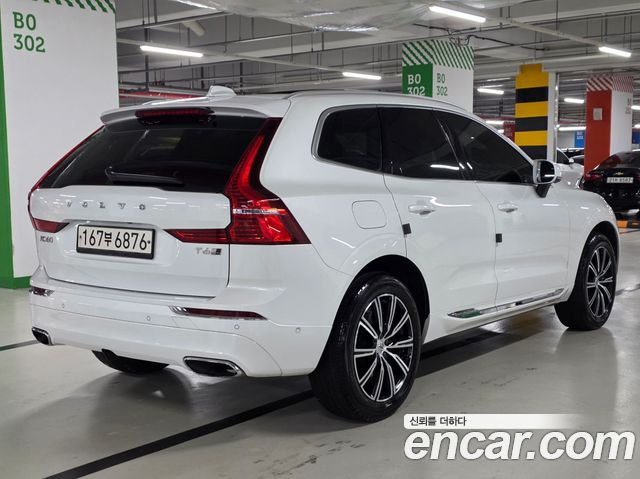 Volvo XC60 2020 — photo 3