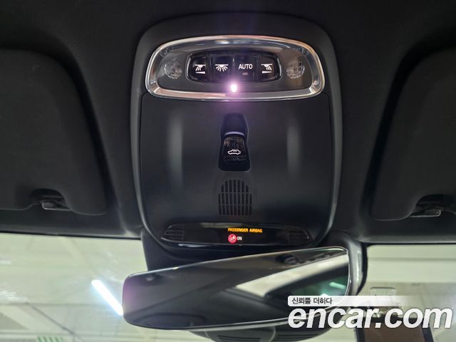 Volvo XC60 2020 — photo 8