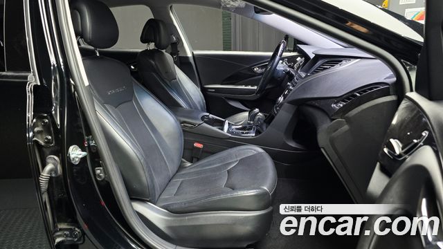 Hyundai Grandeur 2015 — photo 12