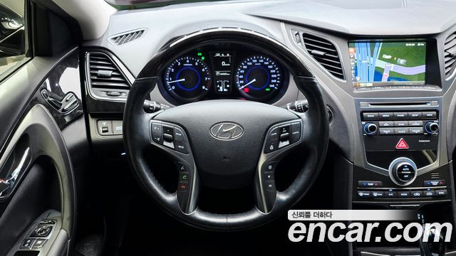 Hyundai Grandeur 2015 — photo 13