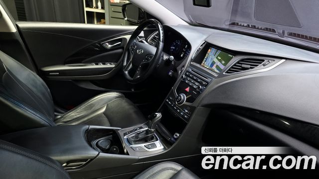 Hyundai Grandeur 2015 — photo 19