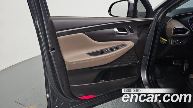 Hyundai Santafe 2020 — photo 14