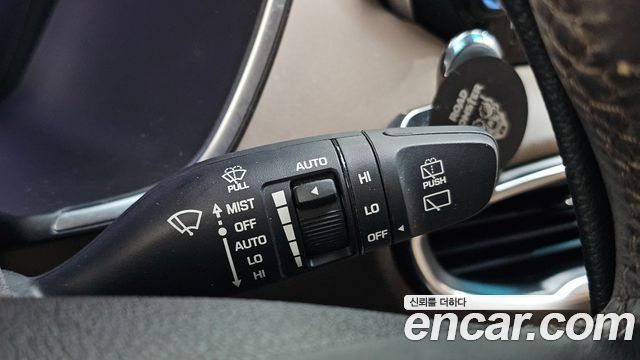 Hyundai Santafe 2020 — photo 28