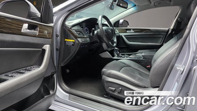 Hyundai Sonata 2016 — photo 10