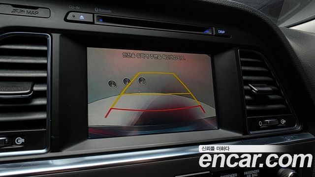 Hyundai Sonata 2016 — photo 16