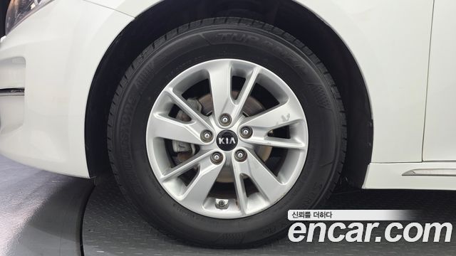 Kia K5 2017 — photo 5