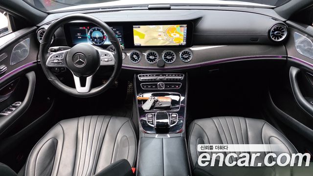 Mercedes-Benz CLS-Class 2020 — photo 10